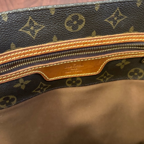 Louis Vuitton Tote ***Good condition *** - Picture 5 of 12